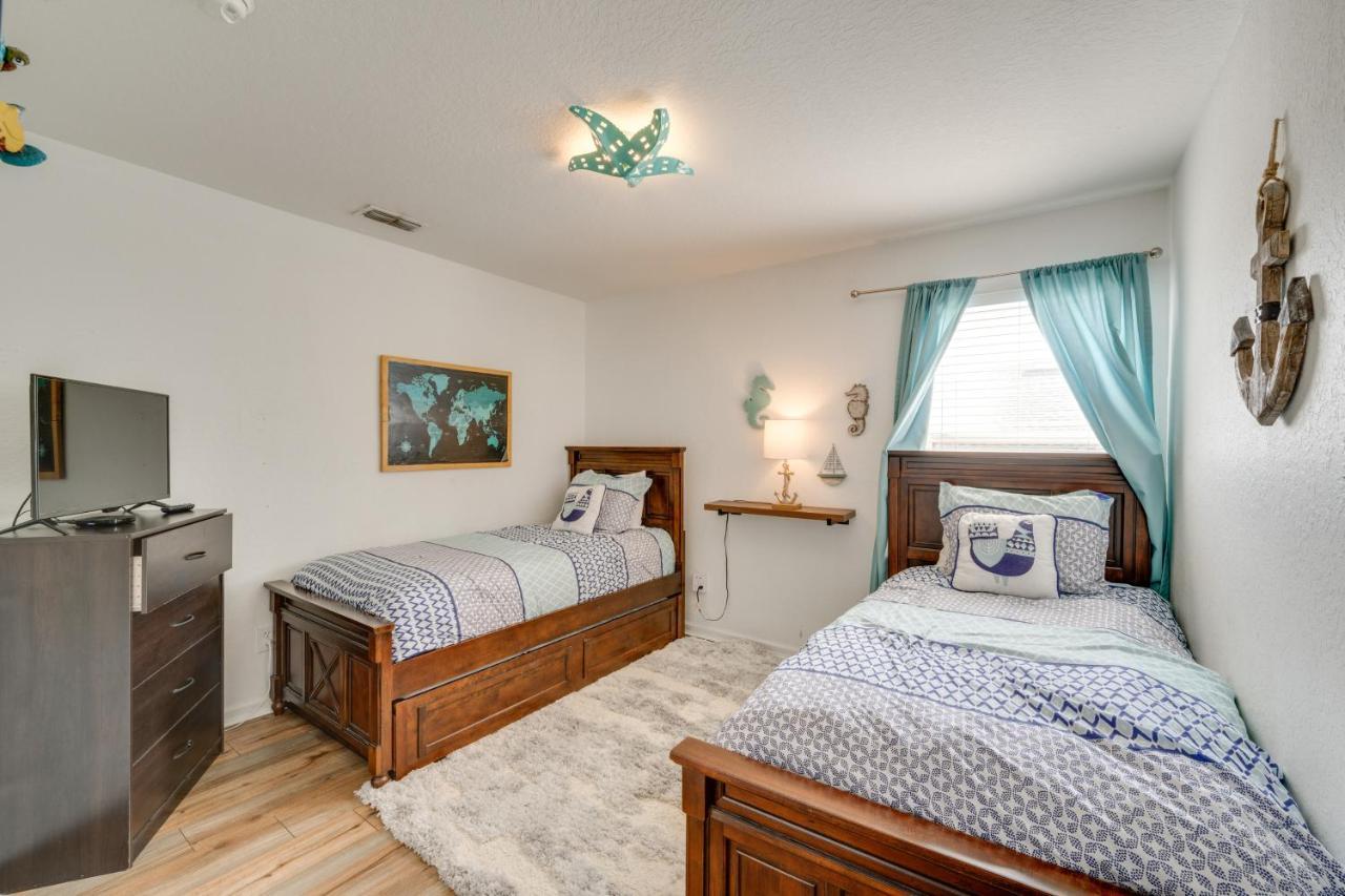 Spacious Home In Gated Resort, 2 Mi To Disney! オーランド エクステリア 写真